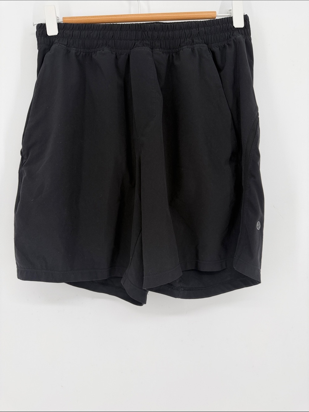 Lululemon Pace Breaker Linerless Shorts 7” Black Size Small